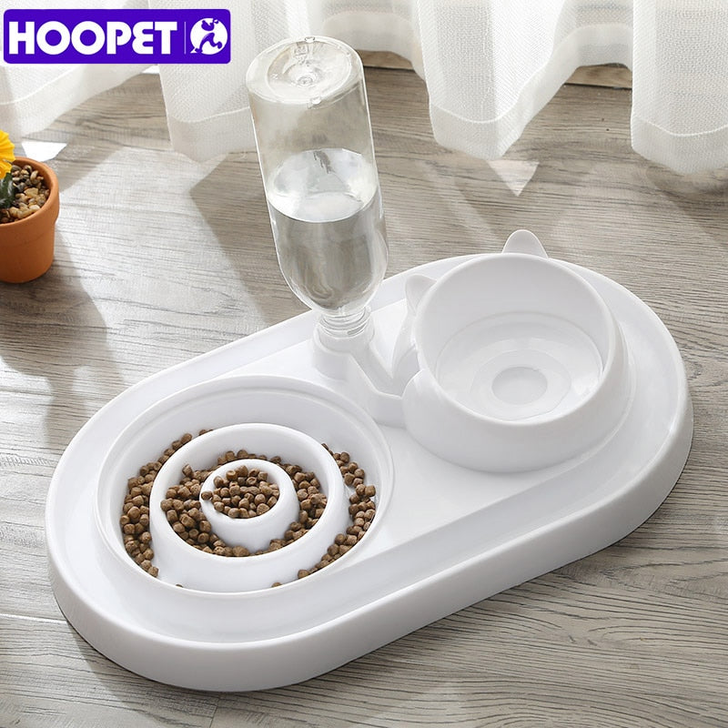 Automatic pet feeder