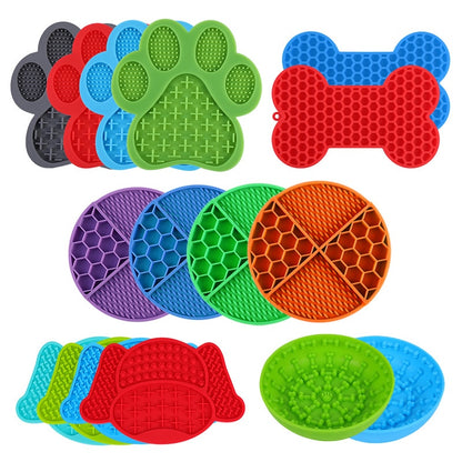 Silicone licking pad for dogs and cats