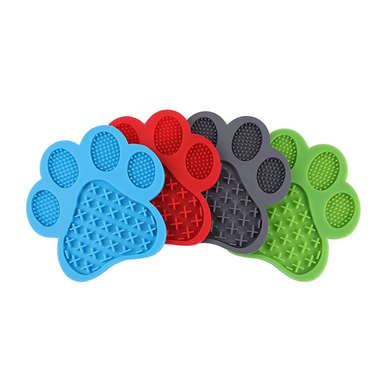 Silicone licking pad for dogs and cats