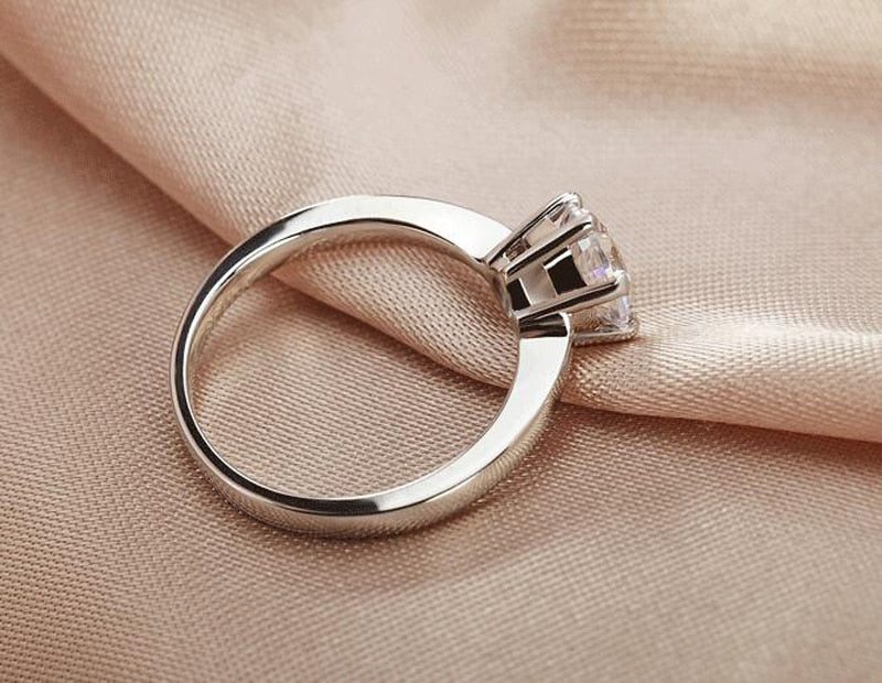 925 SilverLuxury 2 Carat clear/white Cubic Zirconia Wedding Band ring